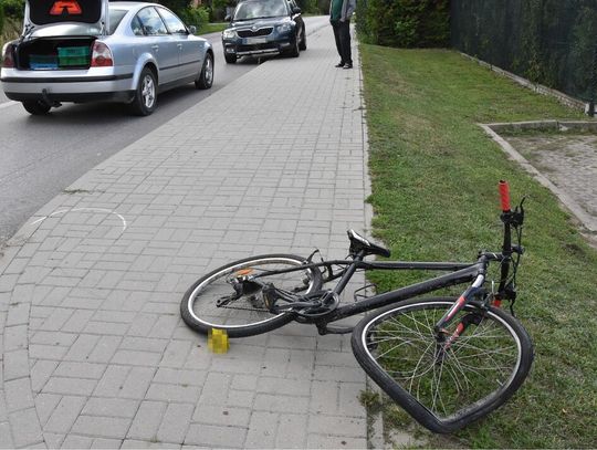 Gm. Izbica. 14-letni rowerzysta zderzył się z samochodem. Nie ustąpił pierwszeństwa