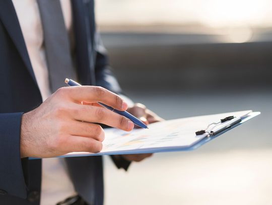 Gm. Kamień. Sprawdzili, czy biblioteka dobrze wydaje środki