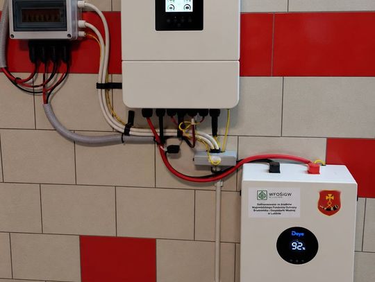 Gm. Kraśniczyn. OSP Surhów stawia na oszczędność energii. Remiza zyska magazyn