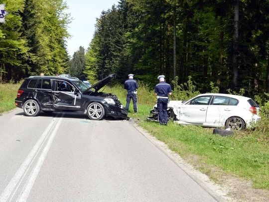 5 tys. mandatu dla kierowcy, który spowodował kolizję z udziałem 3 pojazdów [ZDJĘCIA]