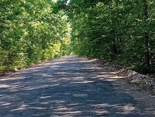 Gm. Łopiennik Górny. Rozpoczął się remont drogi powiatowej. Nowa nawierzchnia na ponad 2-kilometrowym odcinku