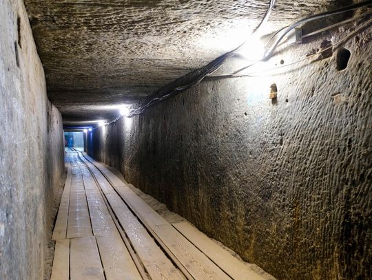 W czasie obrad, jakie miały miejsce 26 lutego, burmistrz Tadeusz Górski przybliżył radnym szczegóły działań, jakie realizować chcą władze w kontekście sformułowanego przez rządzących nowego programu obrony cywilnej. Jak przebiega realizacja założeń programu w gminie Rejowiec?