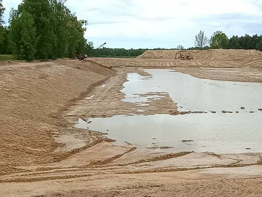 Gm. Ruda-Huta. Mieszkańcy pytają o wielki wykop w ziemi