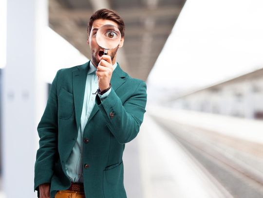 Radni i wójt gminy rozważają zgłoszenie na policję przypadków zastraszania, śledzenia oraz prób ingerencji w ich prywatność.