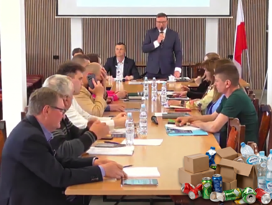 zdjęcie z sesji Rady Gminy w Urszulinie