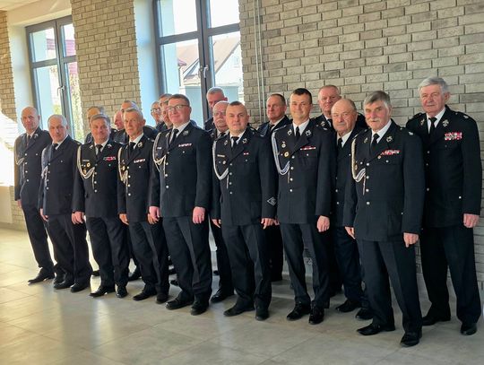 grupowe zdjęcie uczestników zjazdu