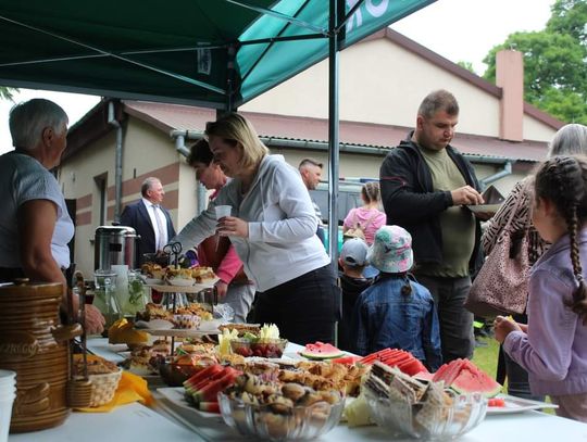 Gm. Włodawa. Piknik rodzinny w Sobiborze z regionalnymi specjałami