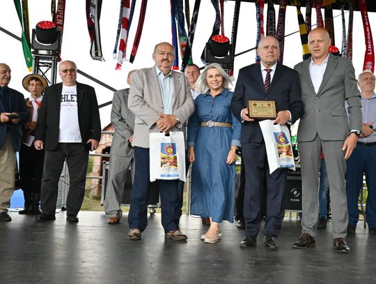 Gm. Włodawa. Podczas jubileuszu Ludowych Zespołów Sportowych wyróżniono 43 osoby [ZDJĘCIA]