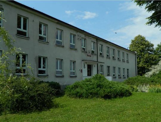 Gm. Żółkiewka. Radni zdecydowali: Szkoła Podstawowa w Chłaniowie zostanie zlikwidowana