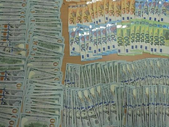 6,5 mln zł niezgłoszonej na granicy gotówki