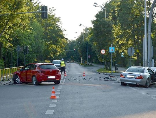 Groźnie na skrzyżowaniu | Super Tydzień