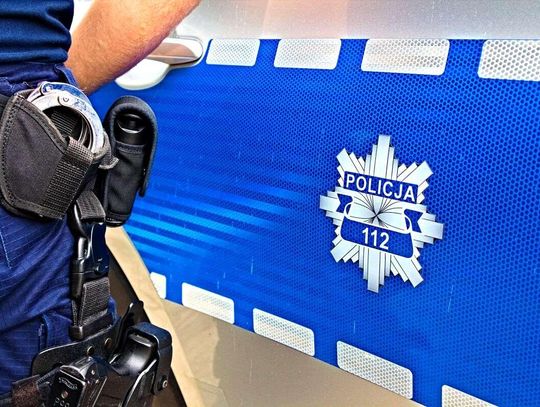 20-latka kradła alkohol i próbowała uciec taksówką. Zapłaci 1000 złotych 20-latka kradła alkohol i próbowała uciec taksówką. Zapłaci 1000 złotych