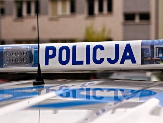 Lubelskie. Nagi 4-letni chłopczyk przyszedł do marketu po jedzenie! „Mama śpi” – powiedział
