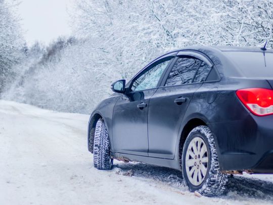 Hybryda, diesel, a może elektryk – jakie auto najwięcej oszczędza zimą?
