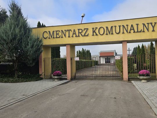 Interaktywna wyszukiwarka grobów ułatwi wizyty na cmentarzu we Włodawie