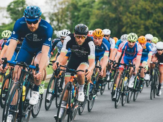 Jak naturalne suplementy dla sportowców mogą zwiększyć Twoją wydolność?