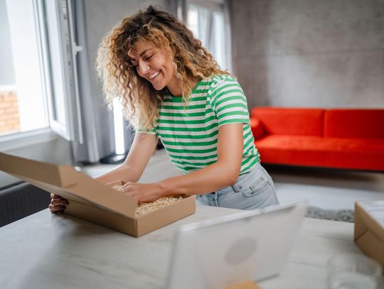 Jak odpowiednio zabezpieczyć towary podczas transportu?