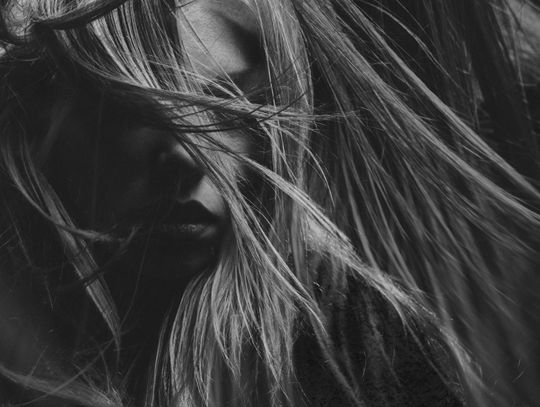 Jak zapobiegać przeczosom przy ŁZS głowy?