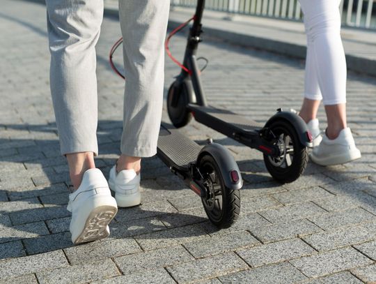 Jakie sneakersy będziemy nosić w tym sezonie? Poznaj najbardziej poszukiwane modele