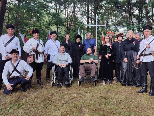 Janówka pamięta o powstańcach styczniowych. Piknik historyczny w gminie Hanna [ZDJĘCIA]