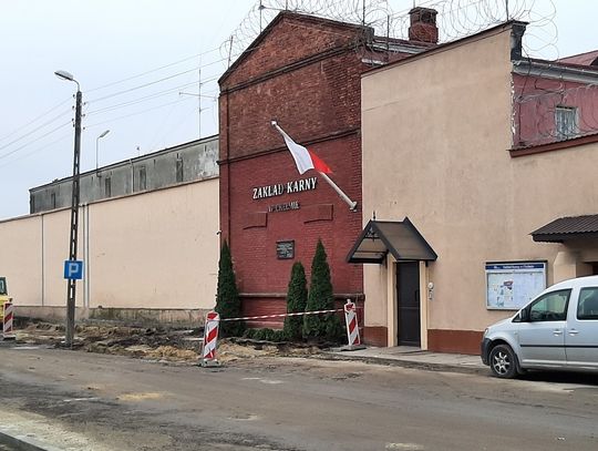 Jest już mur, stanie hala