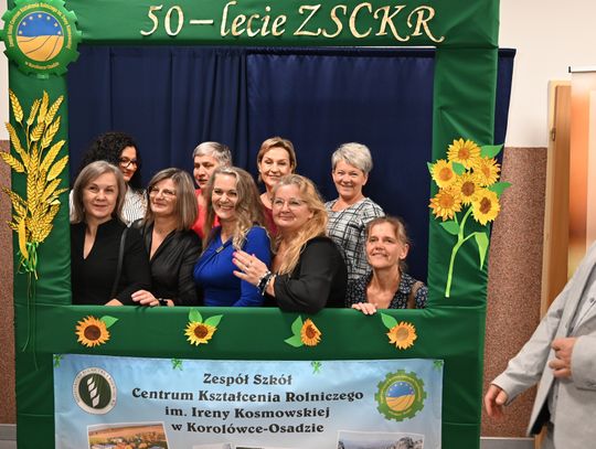 Jubileusz 50-lecia i zjazd absolwentów w szkole rolniczej w Korolówce-Osadzie