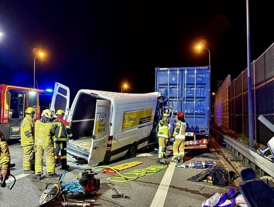 Kierowca zmienił tożsamość i spowodował wypadek. Zginęło pięć osób
