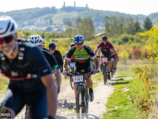Kolarze GKK Peleton Okszów wyjeździli sobie złoto