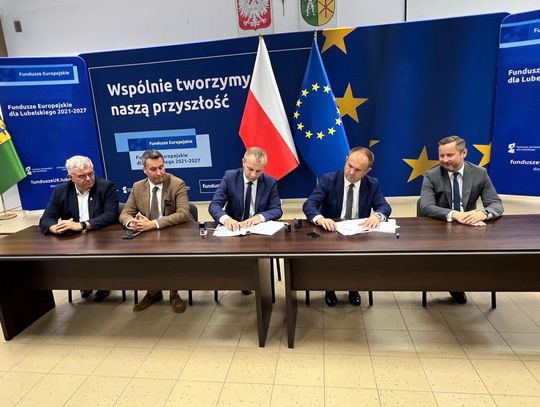 Koniec koszmaru na „betonówce”. Podpisano umowę na przebudowę drogi wojewódzkiej z Korolówki do Kaplonos