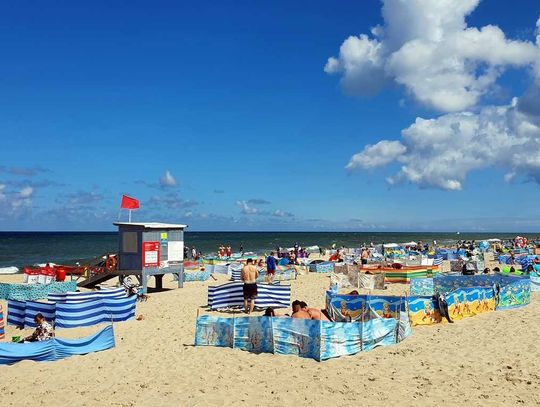 Kraj. Polskie plaże czeka oblężenie. Brakuje jednak pieniędzy na ratowników