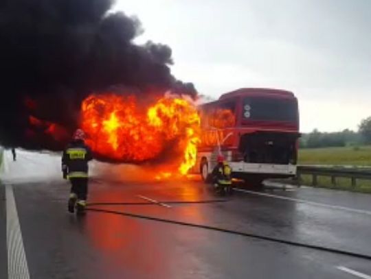 Krasnystaw: Autokar stanął w ogniu