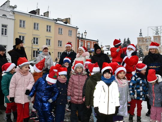 Krasnystaw. Burmistrz z Mikołajem spotkali się z dziećmi