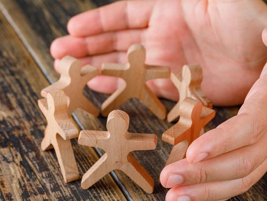 Krasnystaw. Radna interweniuje w sprawie porządkowania mogił, burmistrz apeluje o wspólne działanie