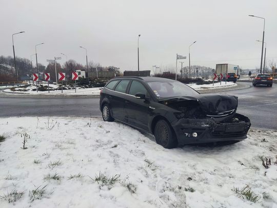 Krasnystaw. Zderzenie osobówki z ciężarówką