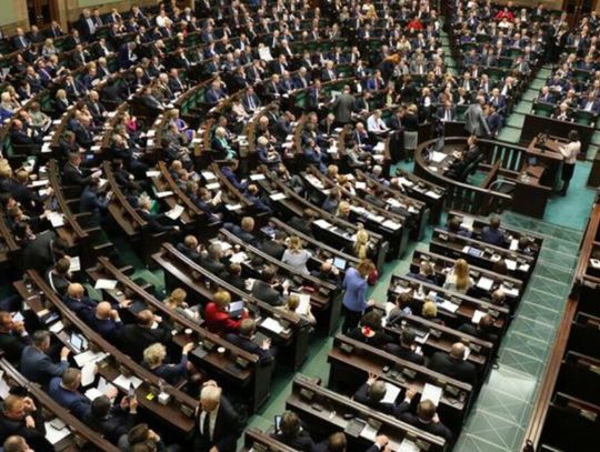 Lewica przeskoczyła Brauna. Jest najnowszy sondaż sejmowy