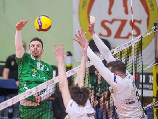 Lider z kolejną stratą