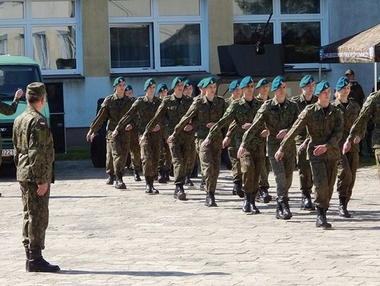 LO w Dubience – szkoła z mundurową  tradycją