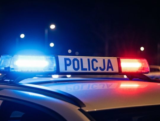 Usłyszał syreny i ukrył się, bo myślał, że wybuchła wojna. Znaleźli go policjanci, trafił do szpitala