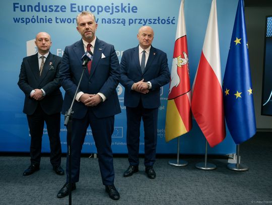 Ponad 194 mln zł na nowoczesny tabor kolejowy. Cztery nowe elektryczne pociągi dla regionu