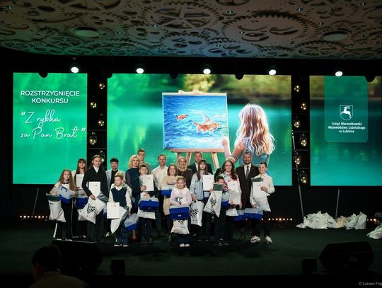 Młody wędkarz z Krasnegostawu zdobył brązową rybkę w konkursie „Z rybką za Pan Brat 2025”