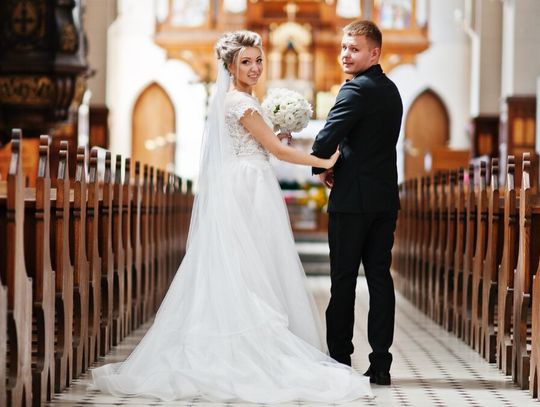 Małżeństwo według GUS. Rzadziej bierzemy śluby i rzadziej się rozwodzimy