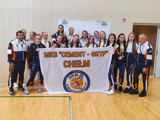Medale Cementu Gryfa na zagranicznych matach