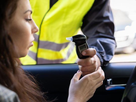 Ministerstwo pójdzie na całość? Zakaz sprzedaży alkoholu na stacjach paliw