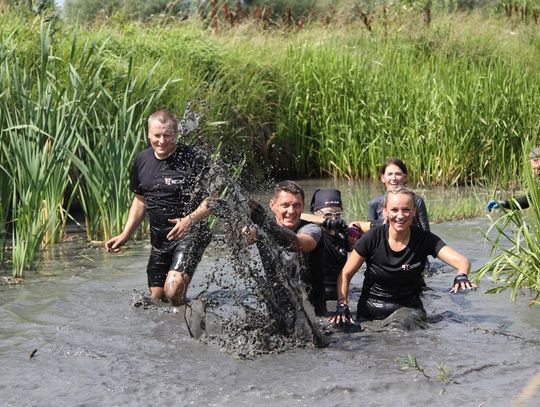 Morda w błocie, świat w kolorach! | Super Tydzień