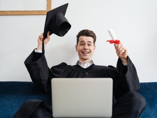 Najlepsze studia licencjackie 2026 - ranking. Jak zamienić zainteresowania w źródło zarobku?