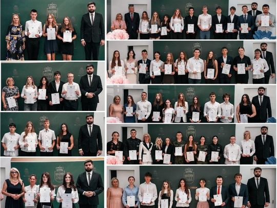 Najzdolniejsi uczniowie z chełmskich szkół otrzymali stypendia [ZDJĘCIA]