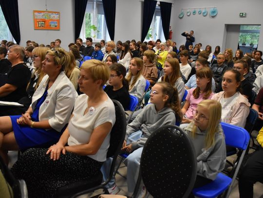 Narodowe Czytanie w Fajsławicach - Kochanowski łączy pokolenia