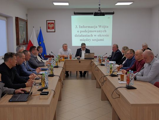 kadr z sesji rady gminy włodawa