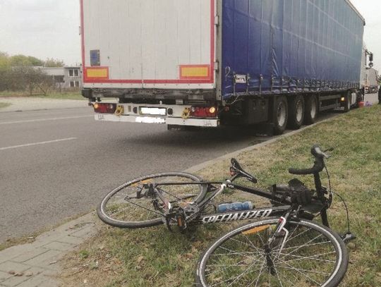 Nie zauważył ciężarówki?