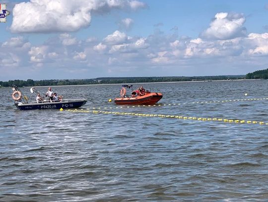 Żeglarz w opałach, policja na ratunek!